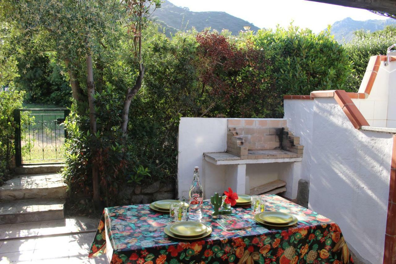 Flamingos In The Desert Villasimius Exterior photo
